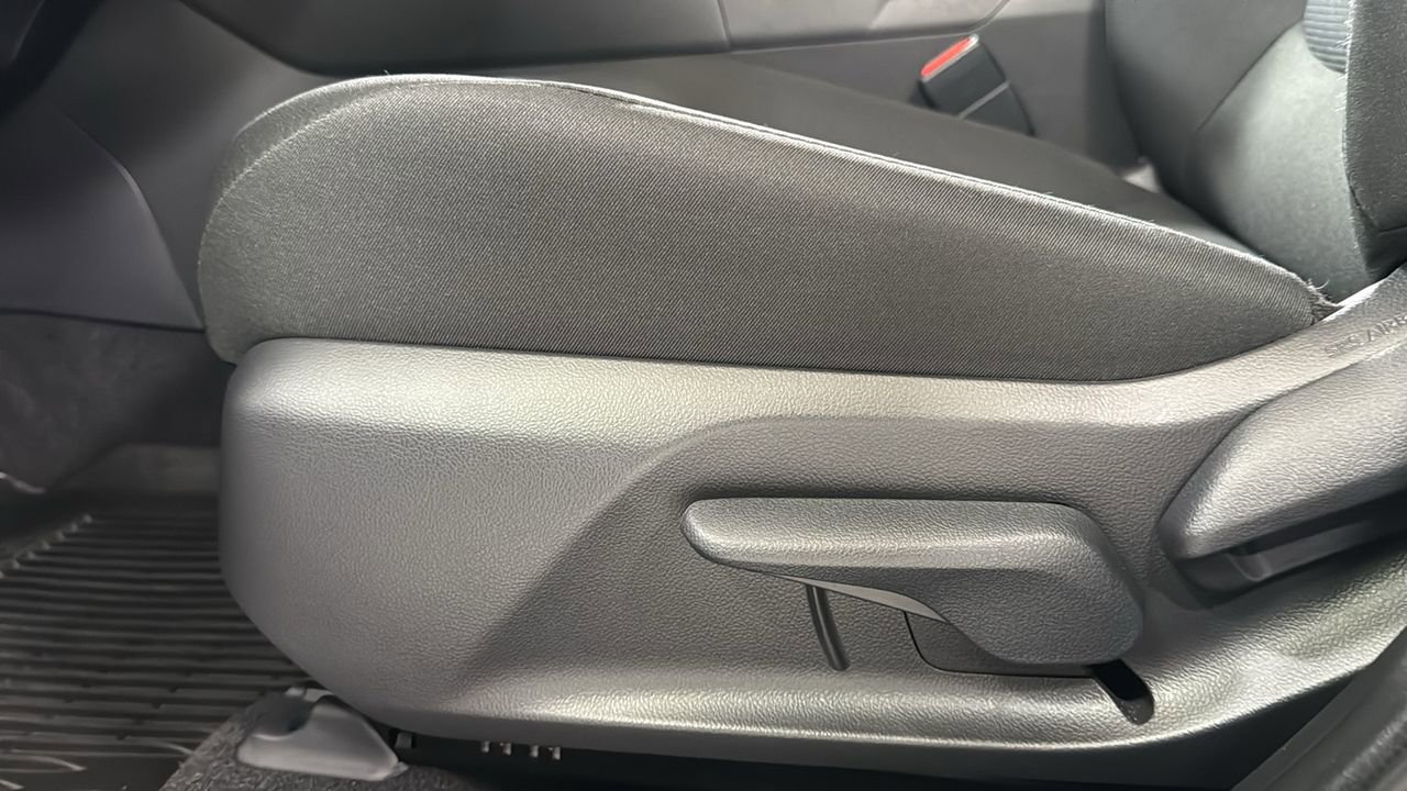 Certified 2025 Toyota RAV4 LE image 14