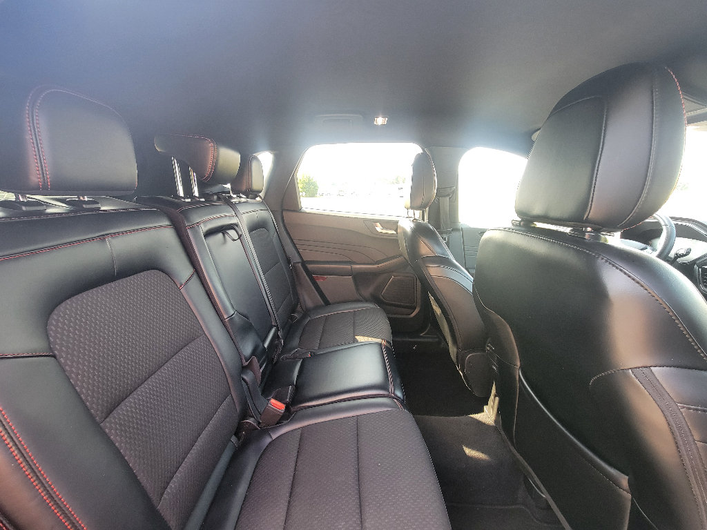 Used 2024 Ford Escape ST-Line FWD image 30