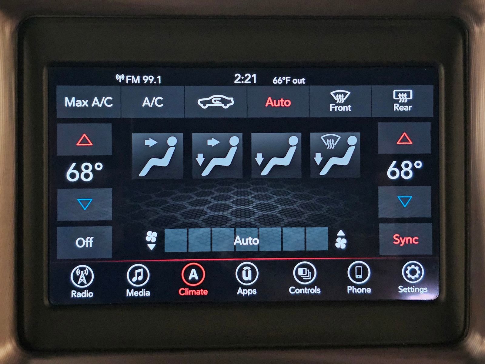 Used 2021 Dodge Challenger SXT image 23