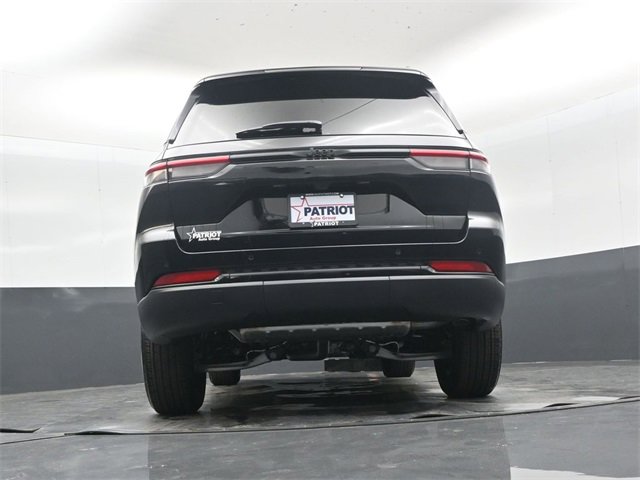 New 2025 Jeep Grand Cherokee Altitude image 39
