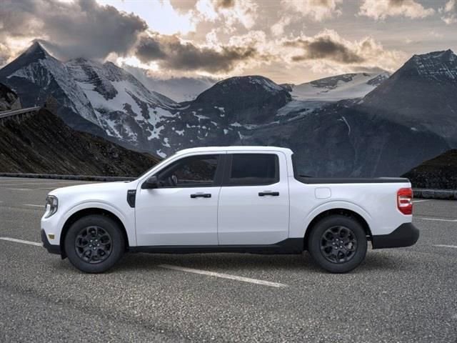 New 2025 Ford Maverick XLT w/ XLT Luxury Package FWD image 3