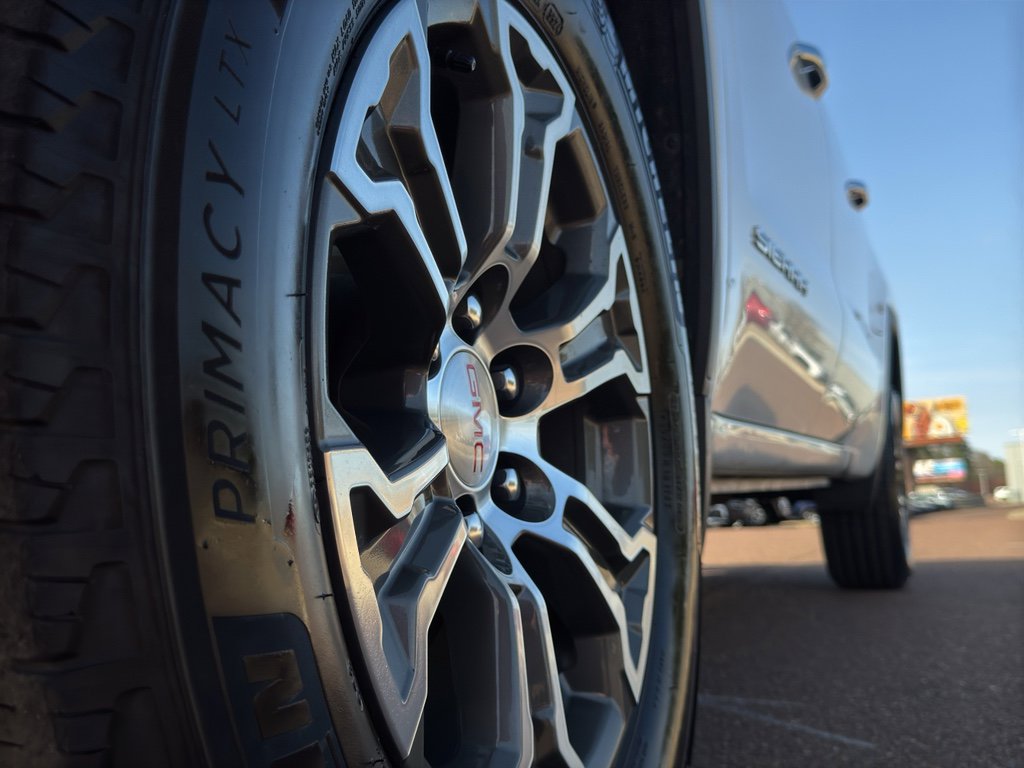 Used 2025 GMC Sierra 1500 SLT image 37