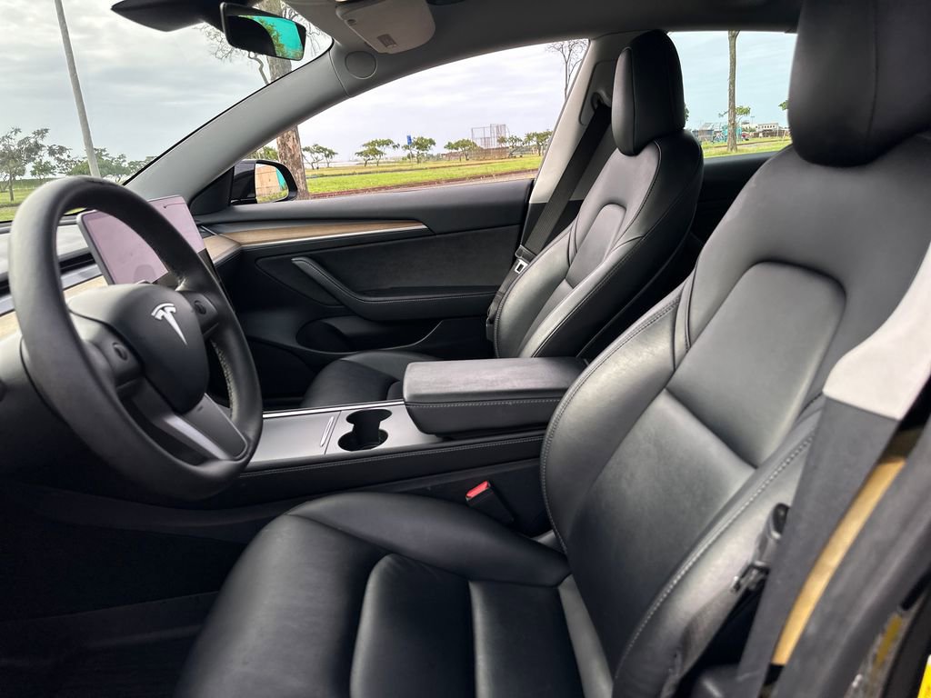 Used 2021 Tesla Model 3 Standard Range Plus RWD image 12