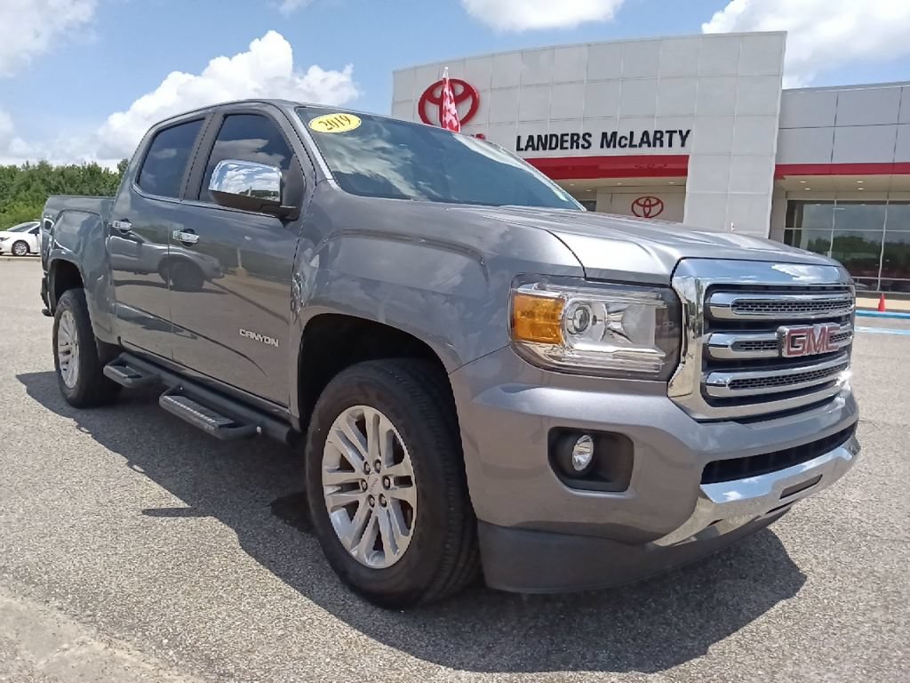 Used 2019 GMC Canyon SLT w/ Trailering Package AWD/4WD image 2