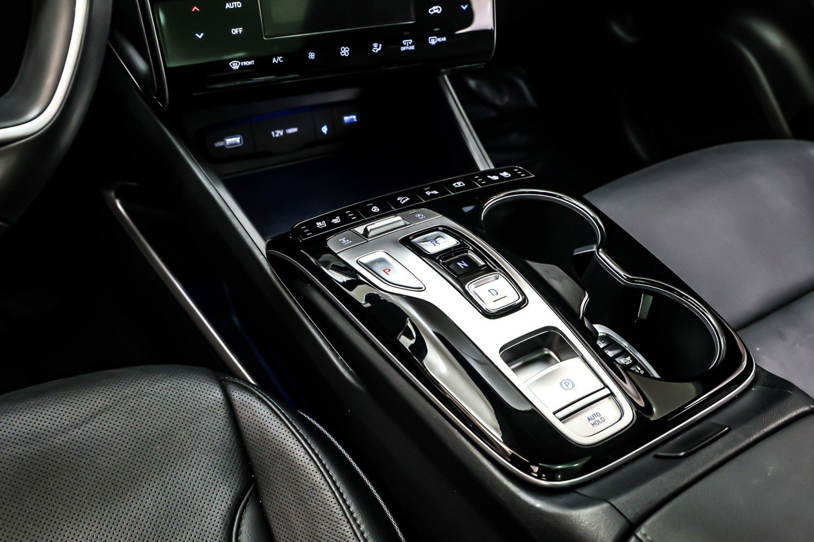 Used 2023 Hyundai Tucson Limited w/ Cargo Package image 7