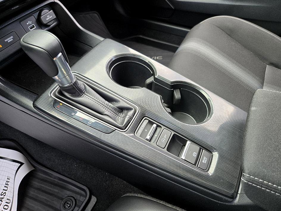 Used 2024 Honda Civic Sport image 23