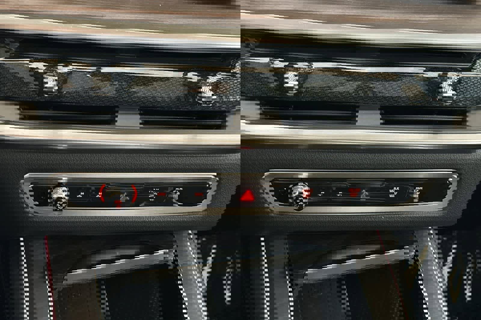 Used 2026 BMW X7 xDrive40i w/ M Sport Package image 21