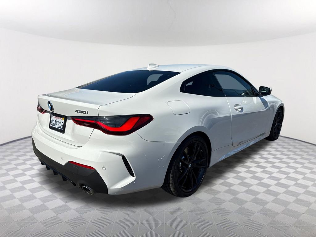 Used 2021 BMW 430i Coupe w/ M Sport Package RWD image 4