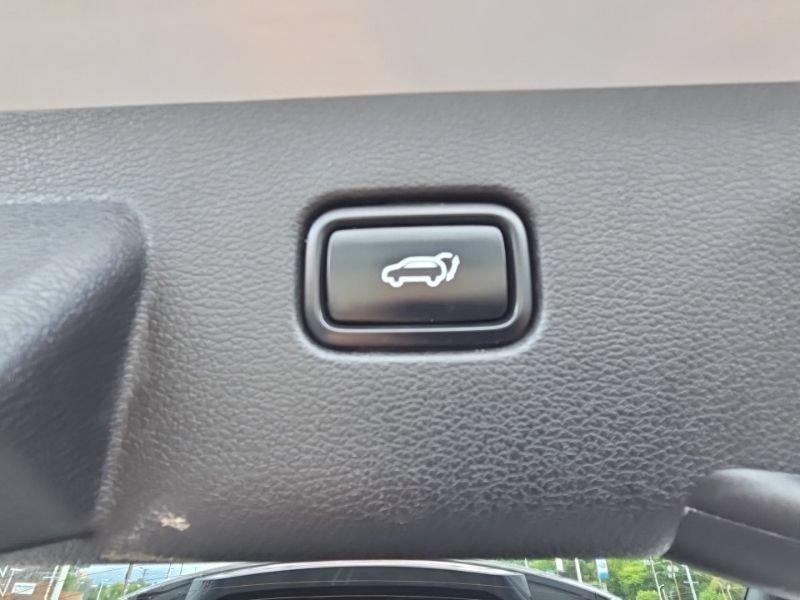 Used 2023 Kia Sportage X-Line w/ X-Line Premium Package AWD/4WD image 12