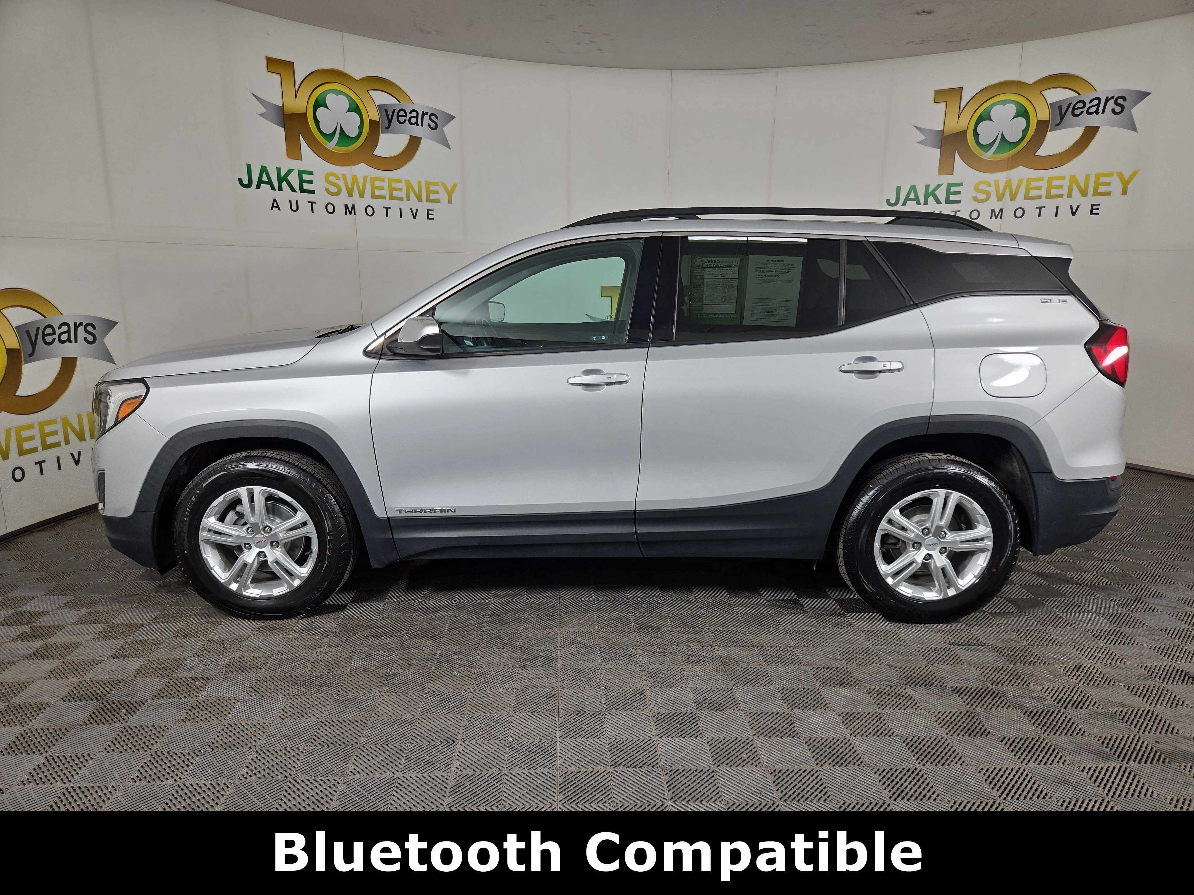 Used 2020 GMC Terrain SLE w/ Driver Convenience Package AWD/4WD image 4