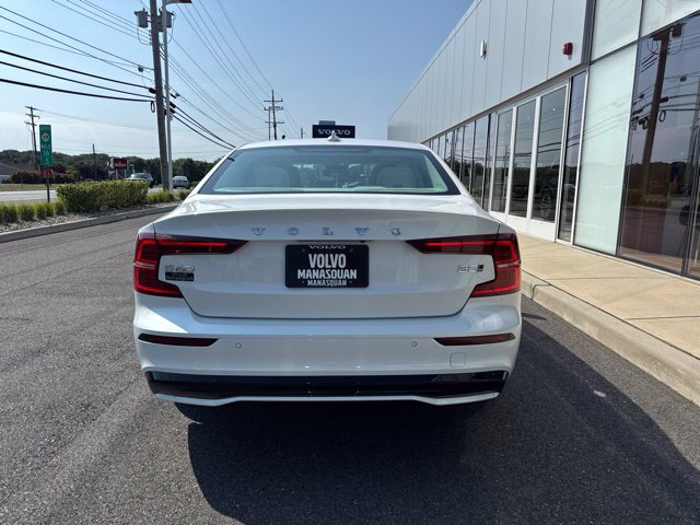 Certified 2025 Volvo S60 B5 Core AWD/4WD image 4