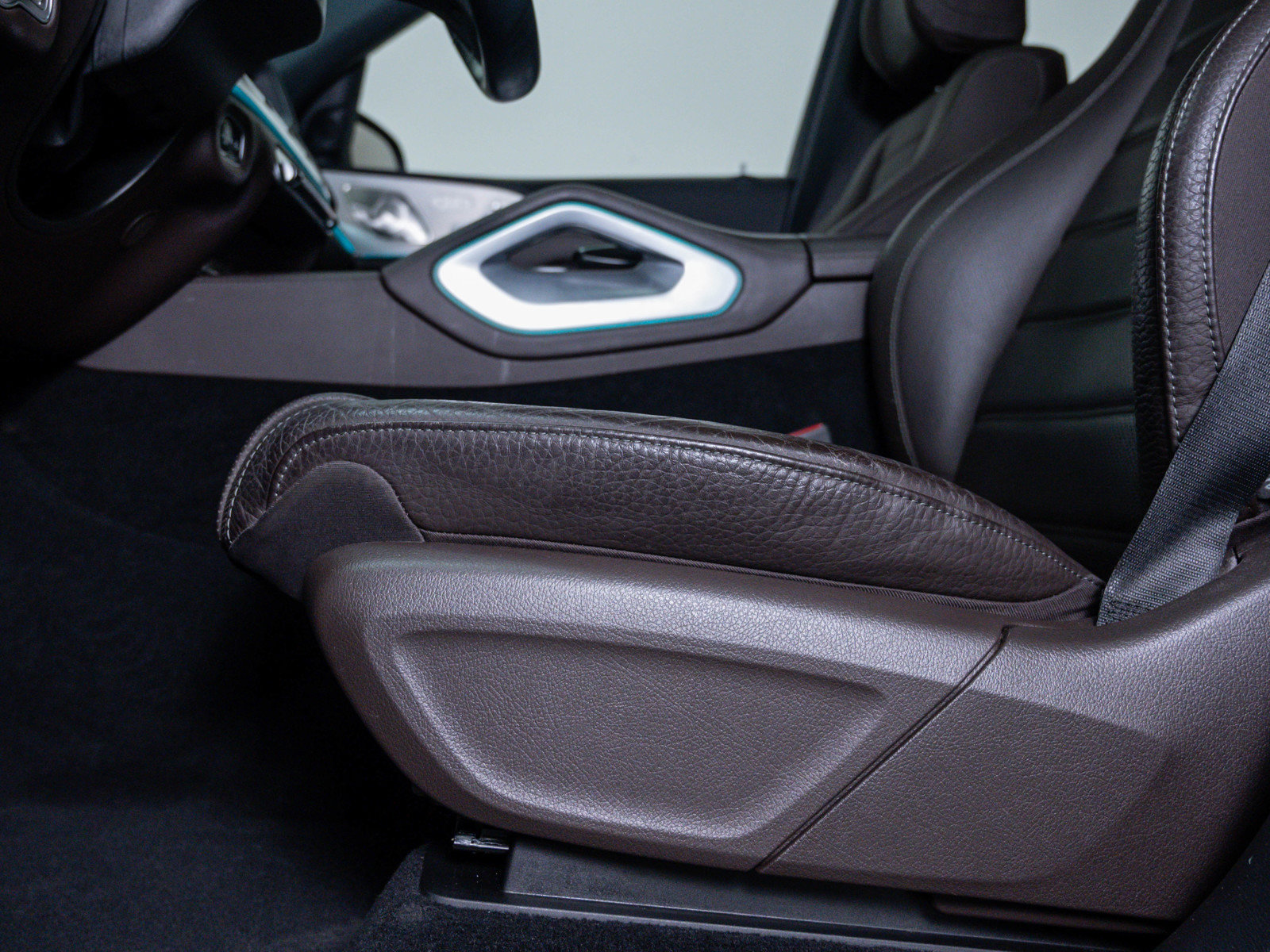 Used 2022 Mercedes-Benz GLE 350 image 19