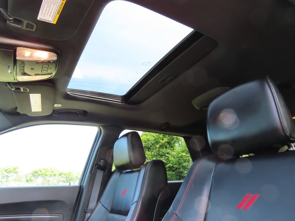 Used 2025 Dodge Durango R/T AWD/4WD image 5