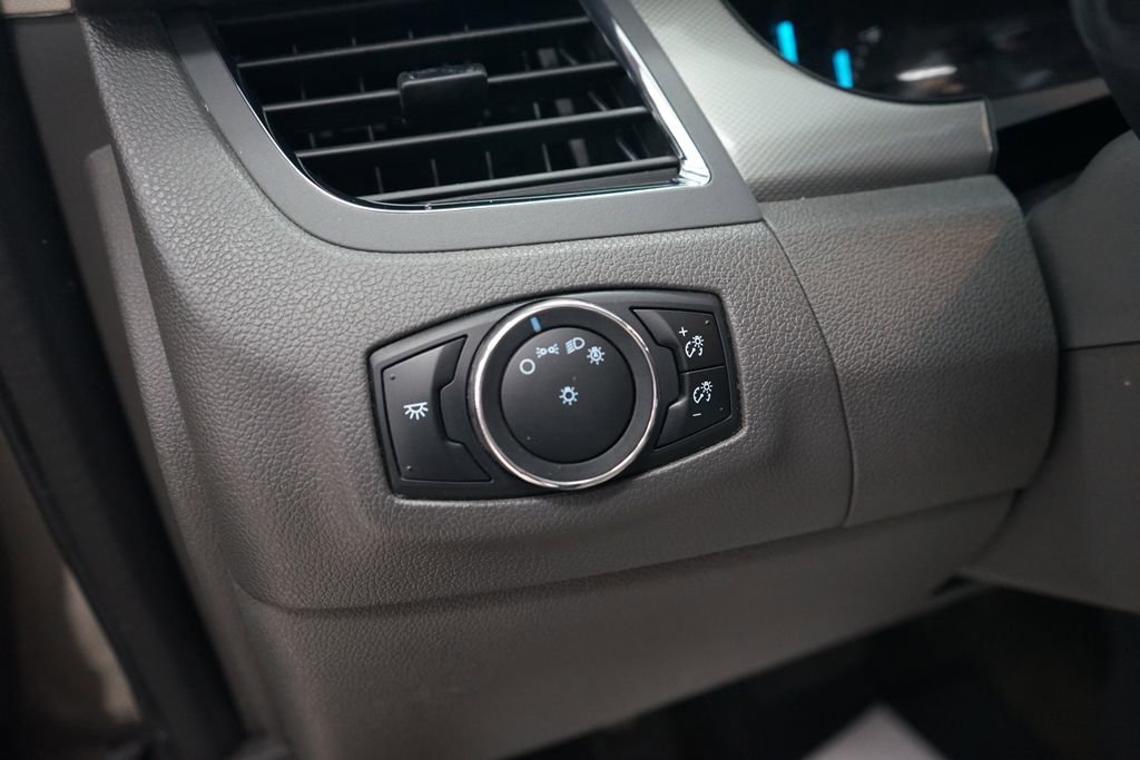 Used 2014 Ford Edge SEL w/ Equipment Group 204A image 25