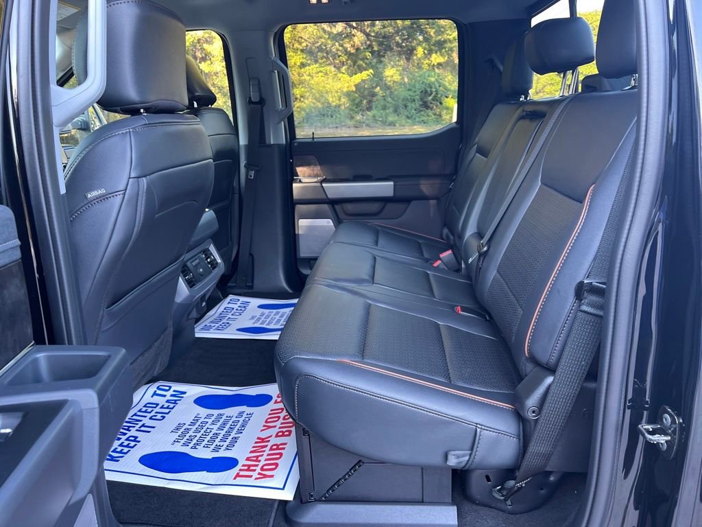 New 2026 Ford F350 Lariat w/ Black Appearance Package image 39
