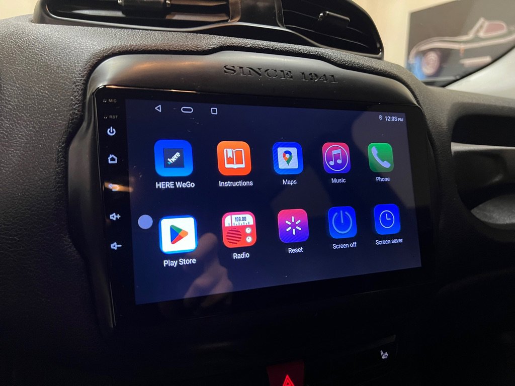 Used 2017 Jeep Renegade Trailhawk w/ Premium Trailhawk Package AWD/4WD image 29