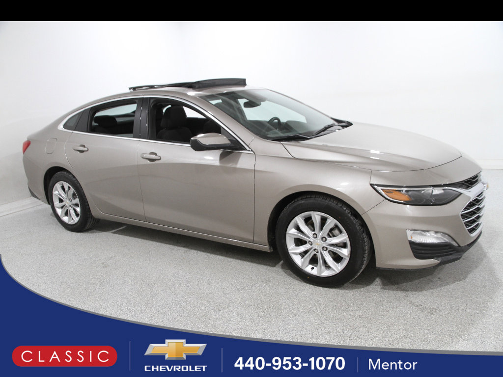 Used 2024 Chevrolet Malibu LT FWD image 1
