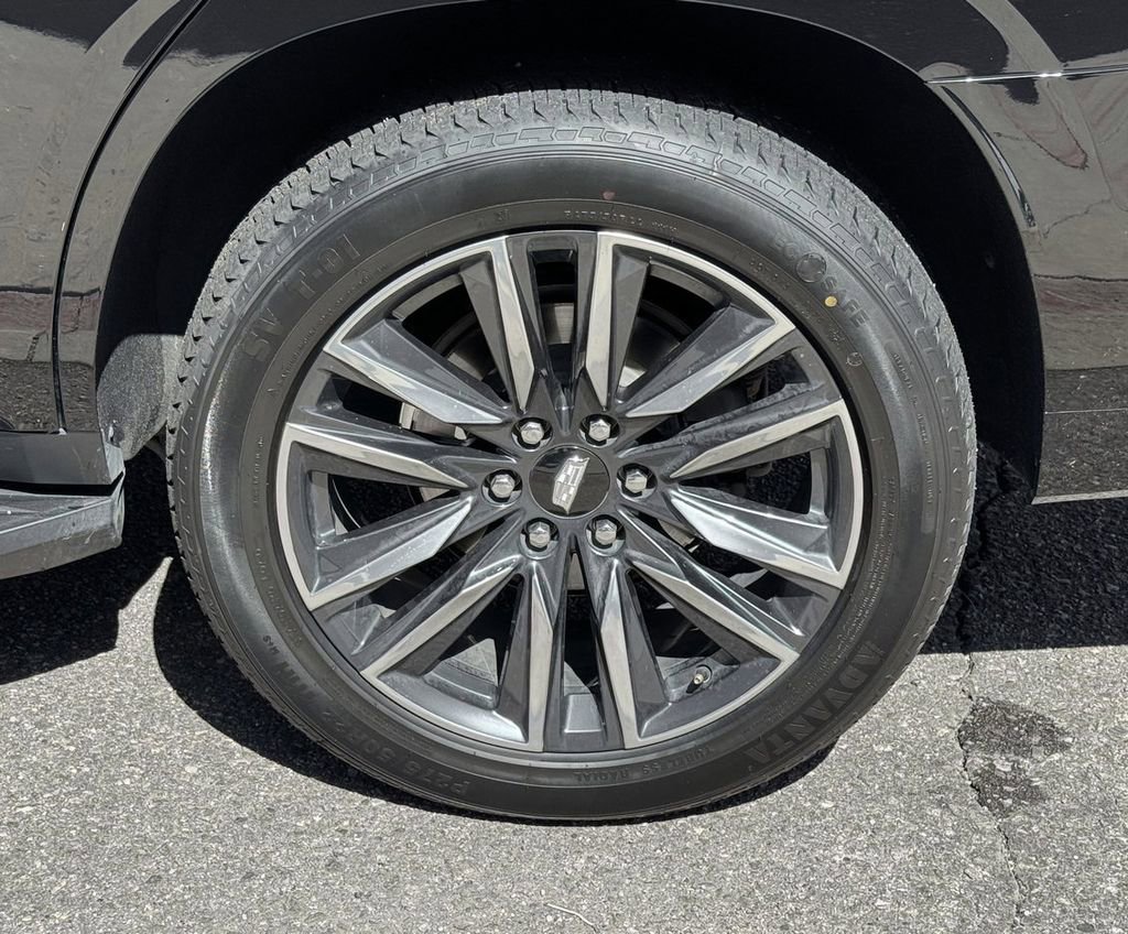 Used 2021 Cadillac Escalade Sport Platinum w/ Heavy-Duty Trailer Package AWD/4WD image 12