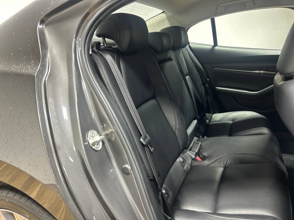 Used 2021 MAZDA MAZDA3 s FWD image 30