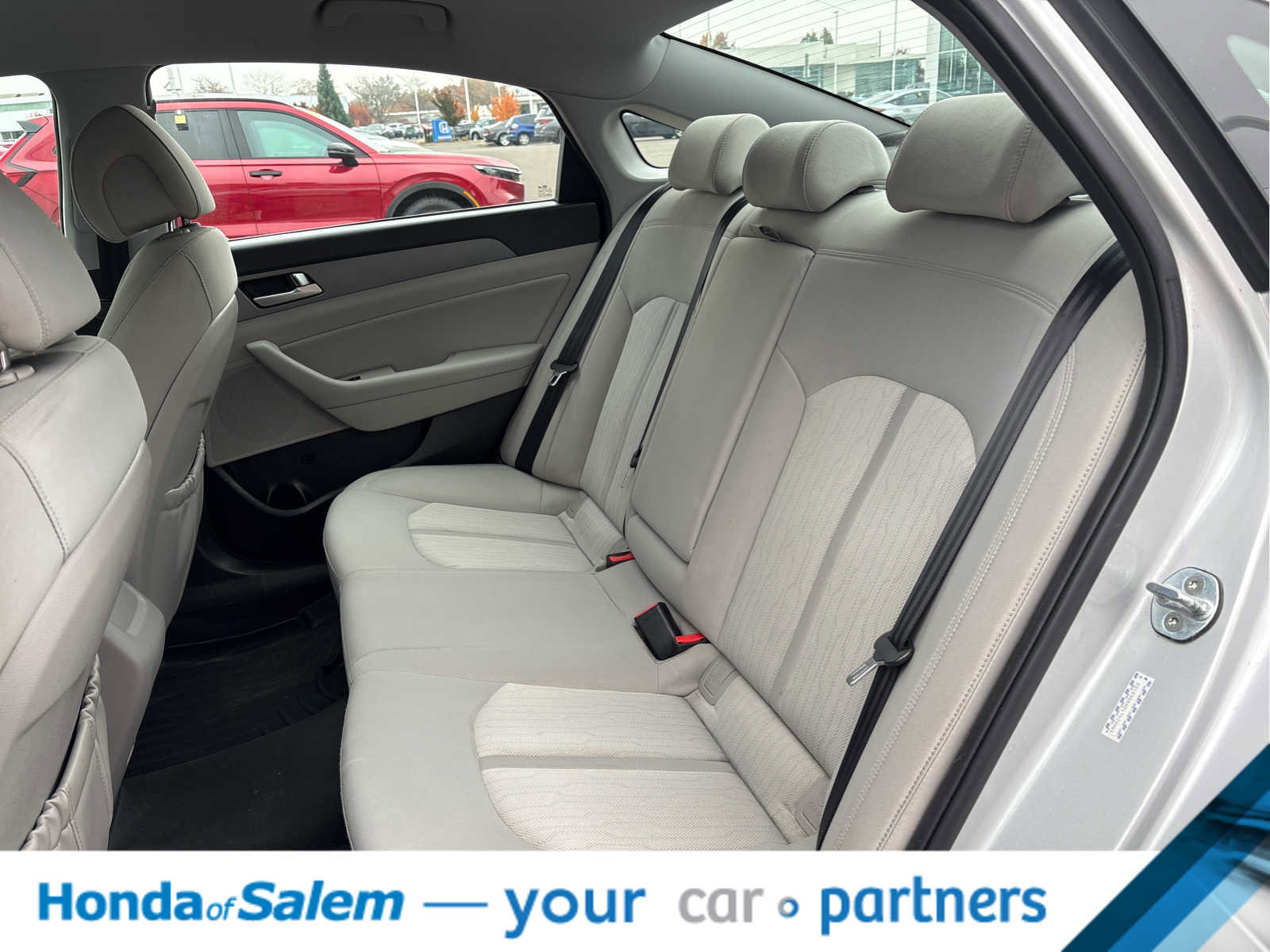 Used 2017 Hyundai Sonata SE image 16