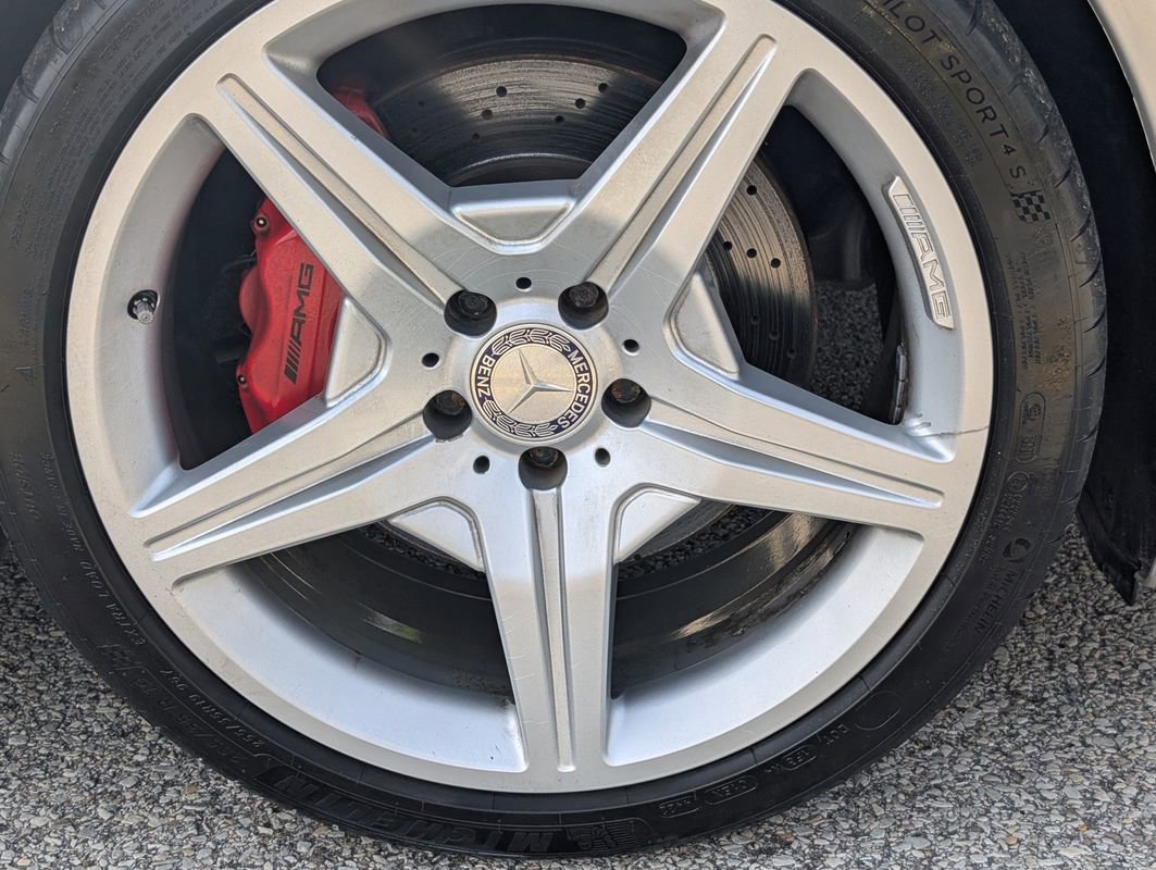 Used 2011 Mercedes-Benz SL 550 w/ Premium I Pkg image 28