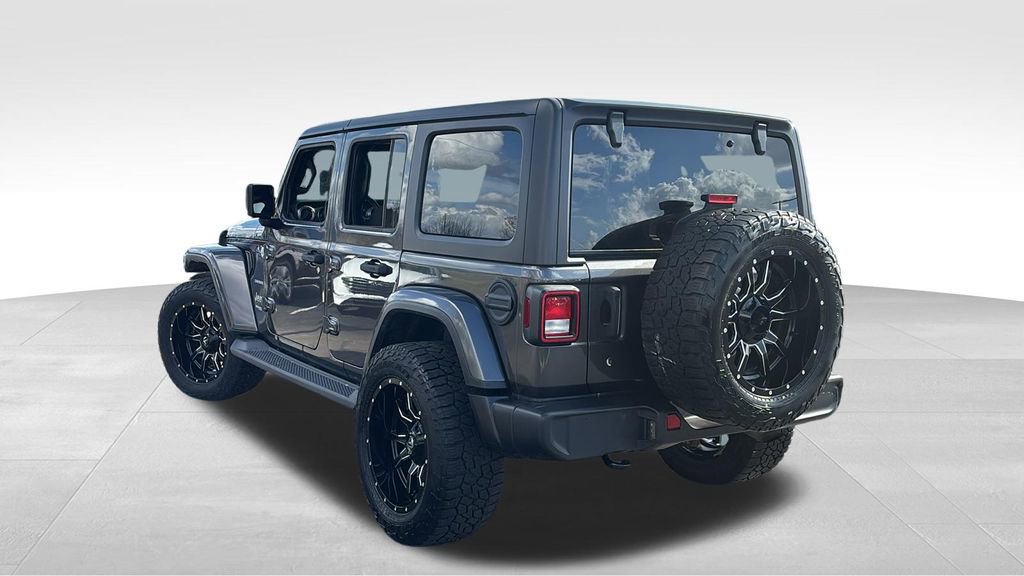 Used 2019 Jeep Wrangler Unlimited Sahara image 5