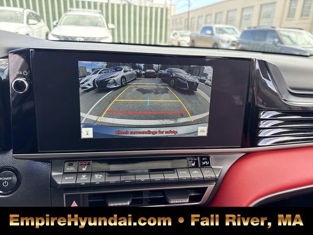 Used 2025 Toyota Camry XSE image 23