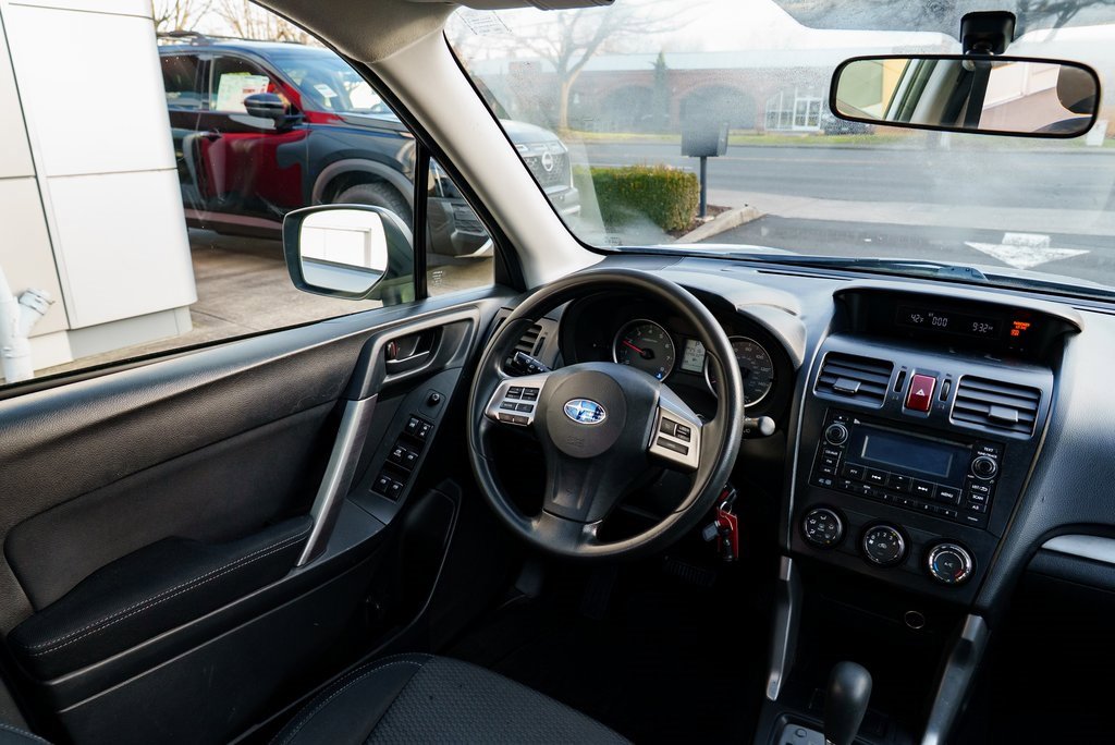 Used 2014 Subaru Forester 2.5i image 11