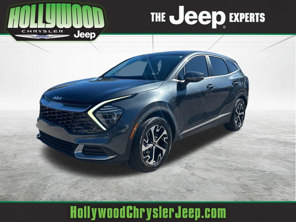 Used 2024 Kia Sportage EX FWD image 1