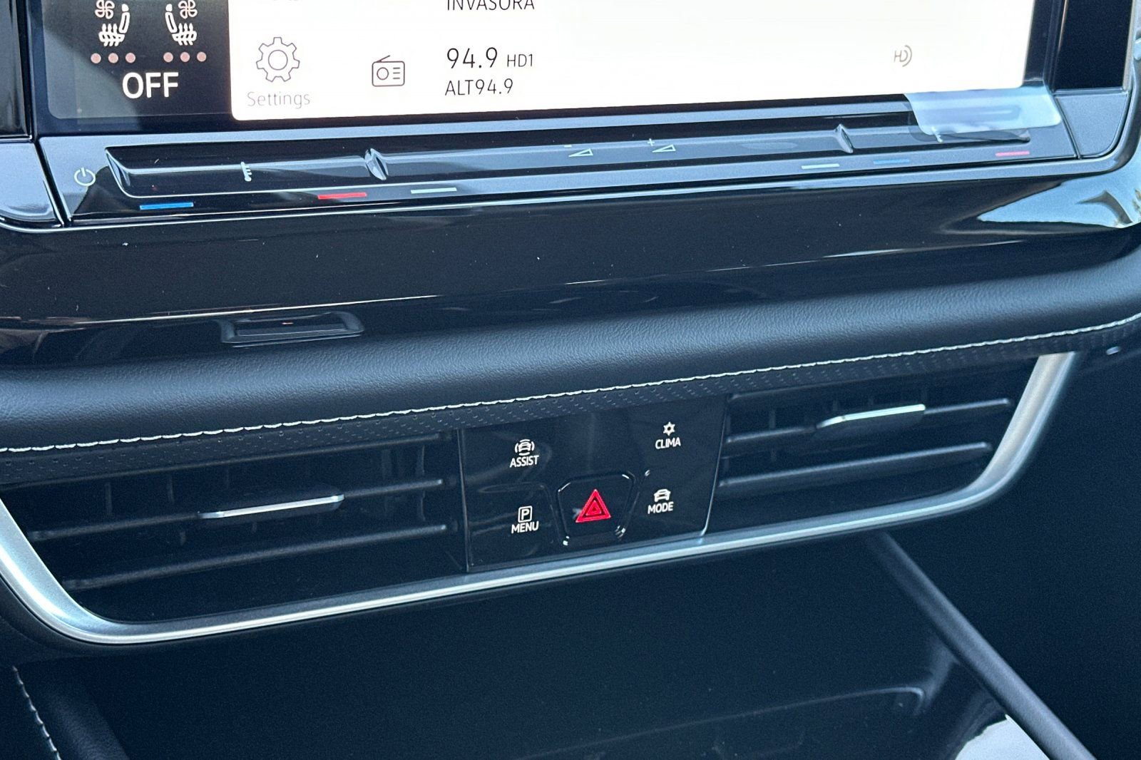 New 2026 Volkswagen Atlas SE image 19