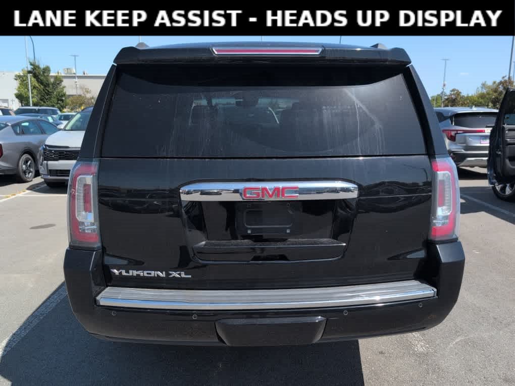 Used 2018 GMC Yukon XL Denali w/ Open Road Package AWD/4WD image 4