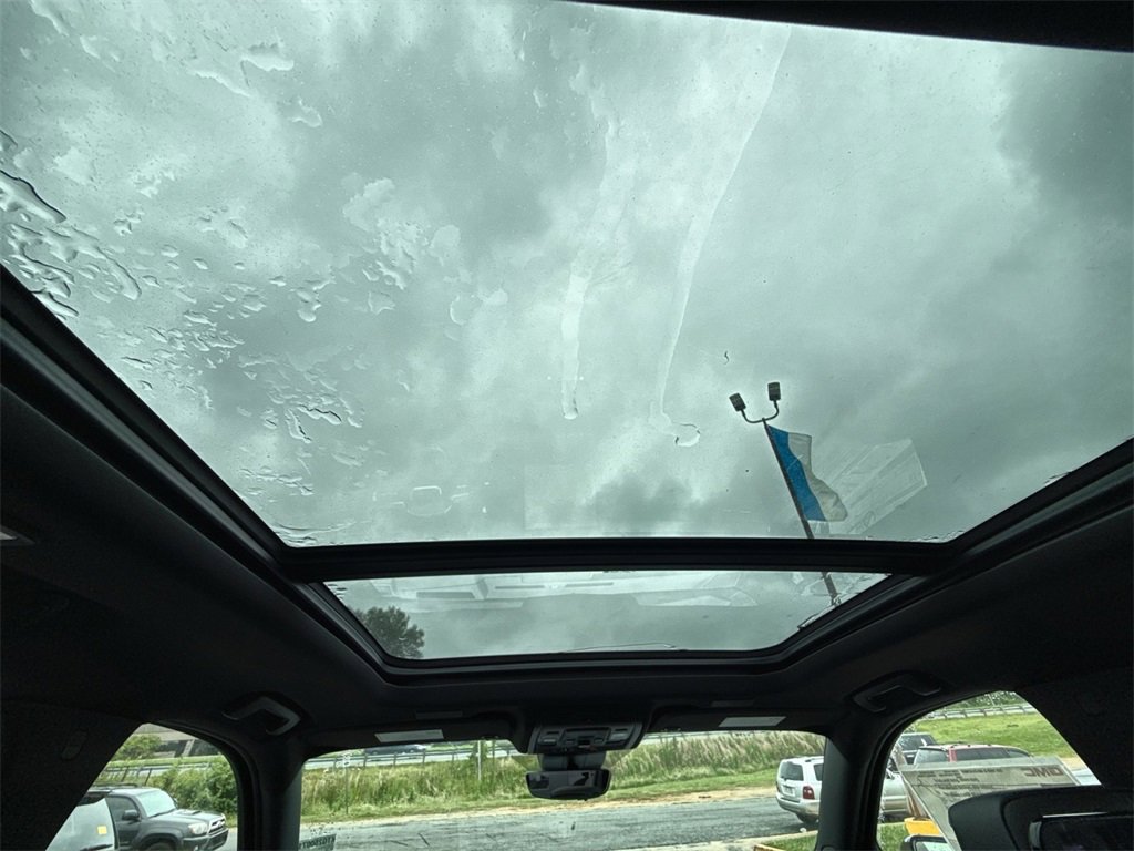 New 2025 GMC Yukon XL AT4 Ultimate image 23