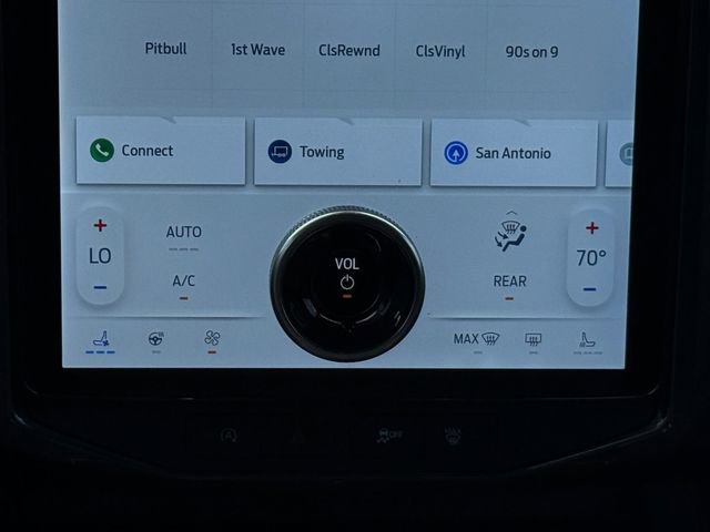 Used 2024 Ford Expedition Limited image 4