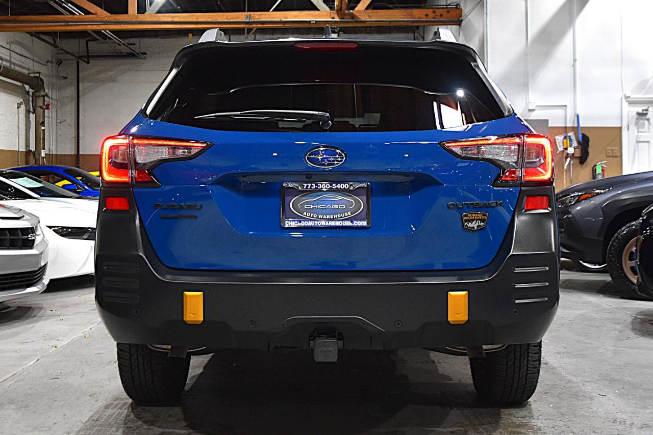 Used 2025 Subaru Outback Wilderness AWD/4WD image 8