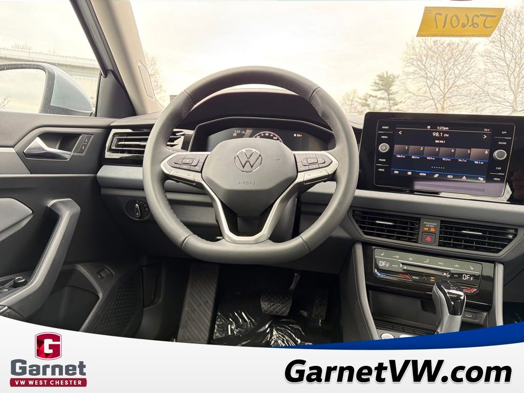 New 2026 Volkswagen Jetta SE image 13