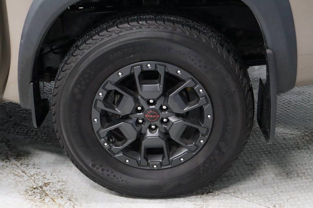 Used 2022 Nissan Frontier PRO-4X w/ Pro-4X Premium Package image 19