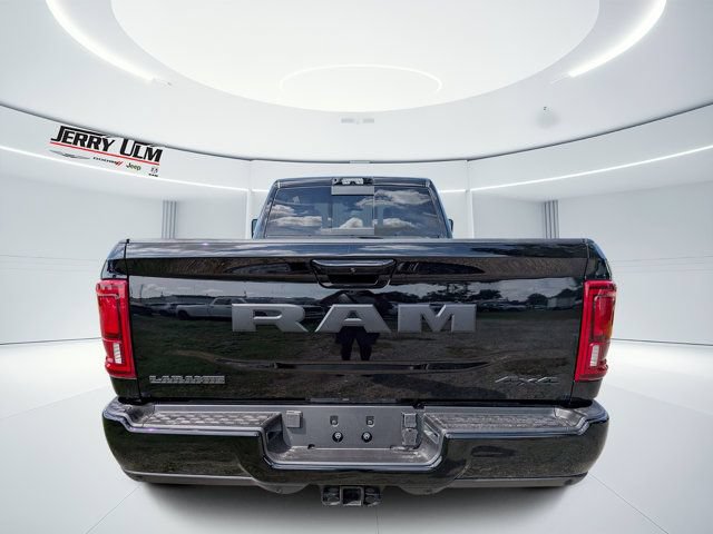 New 2026 RAM 3500 Laramie AWD/4WD image 4