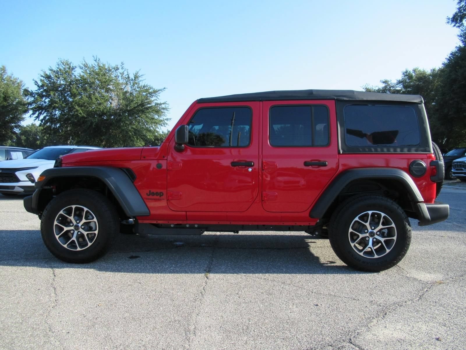 New 2026 Jeep Wrangler Unlimited Sport AWD/4WD image 4