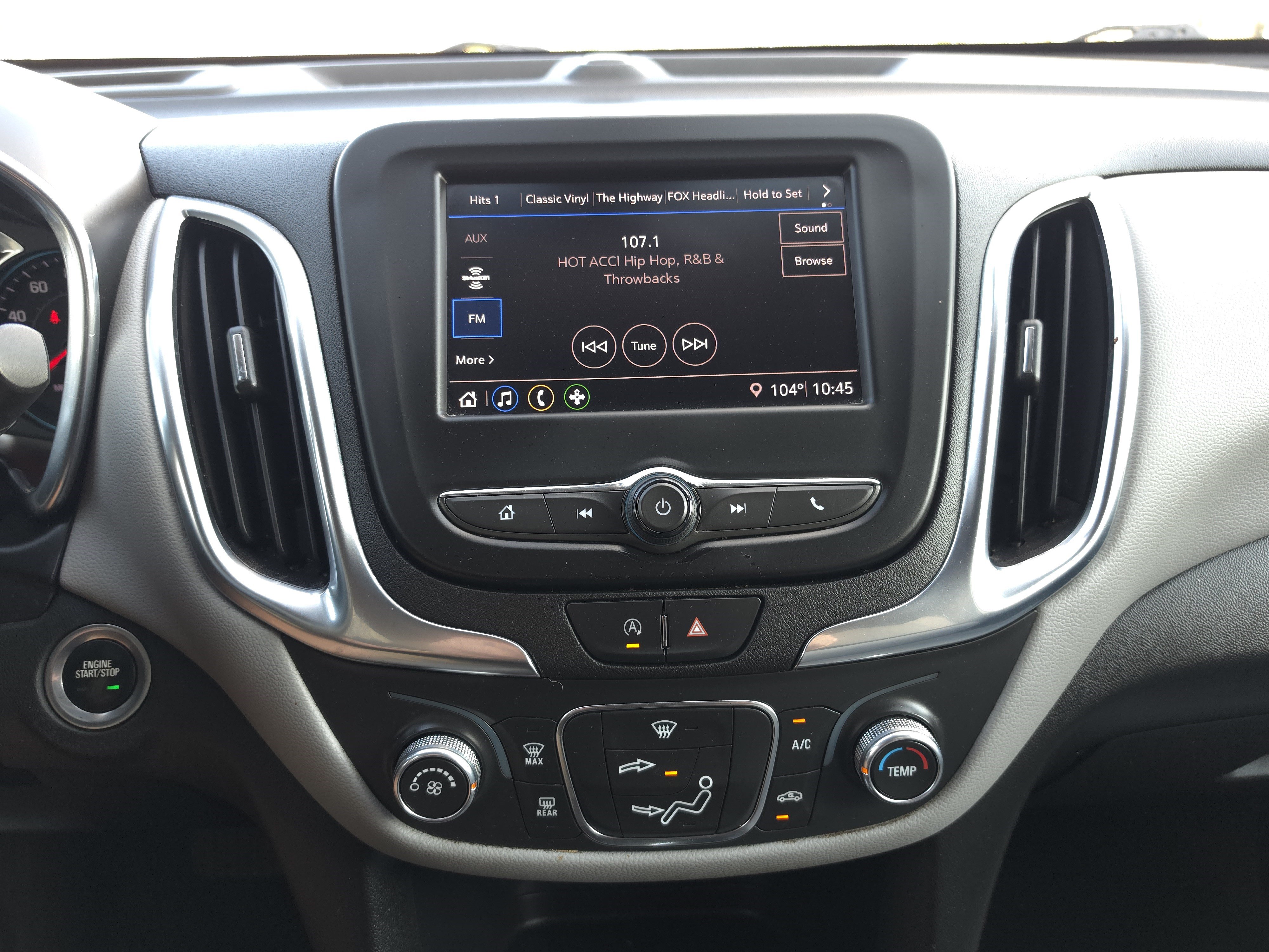 Used 2022 Chevrolet Equinox LS w/ LS Convenience Package FWD image 13