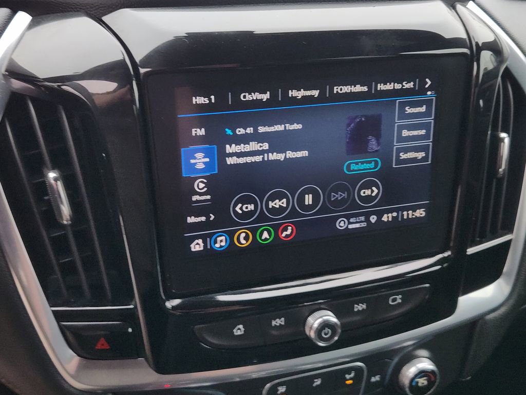 Used 2022 Chevrolet Traverse LT w/ LT Premium Package image 20