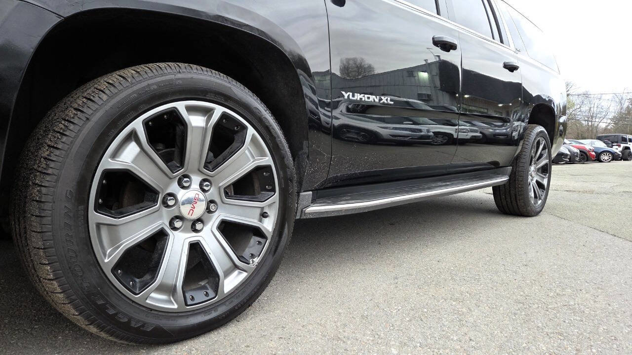 Used 2016 GMC Yukon XL SLT w/ Open Road Package AWD/4WD image 6