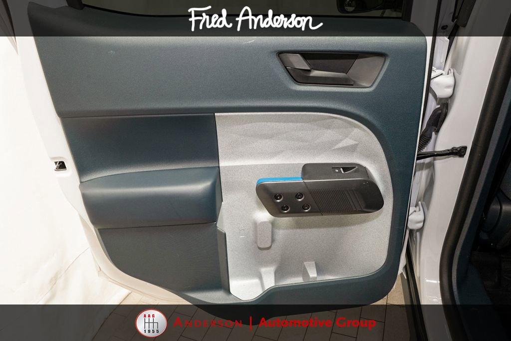 Used 2025 Ford Maverick XLT FWD image 9