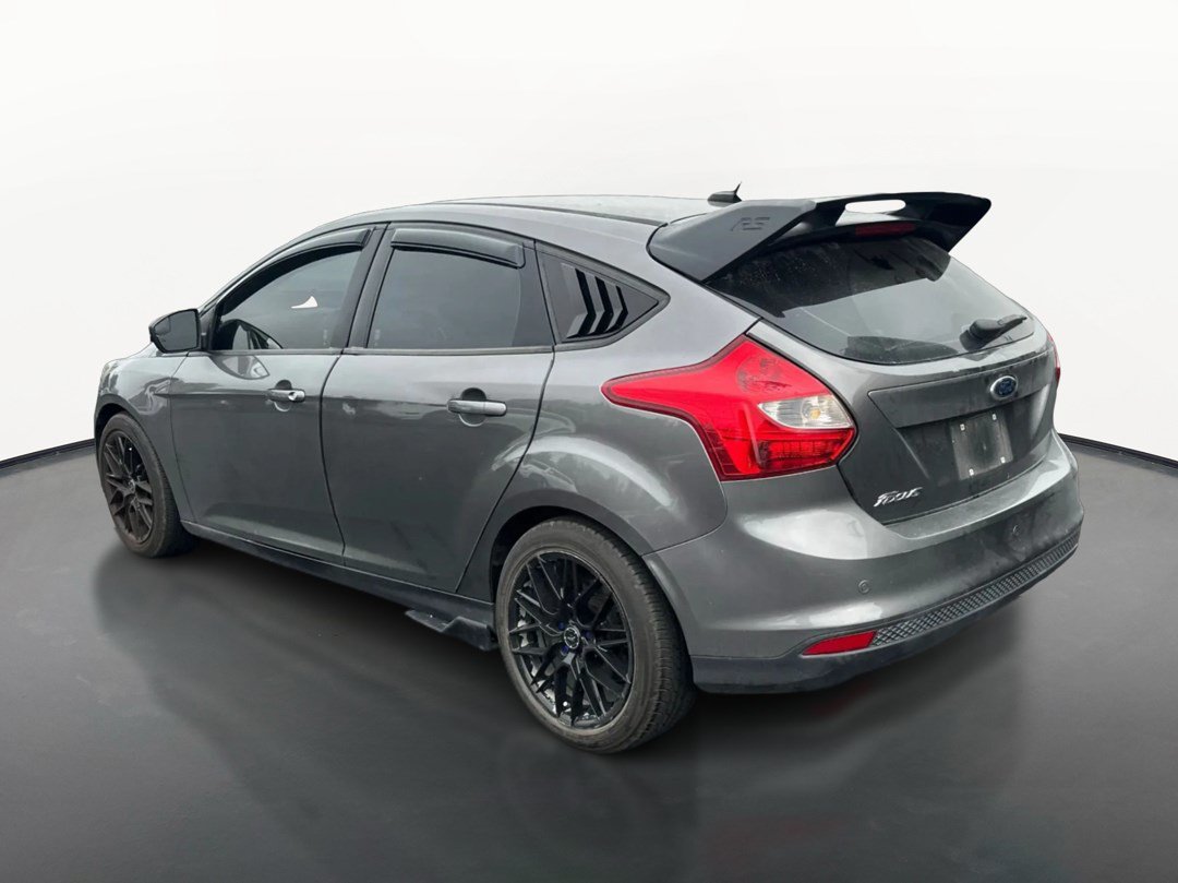 Used 2014 Ford Focus SE w/ Equipment Group 201A FWD image 5