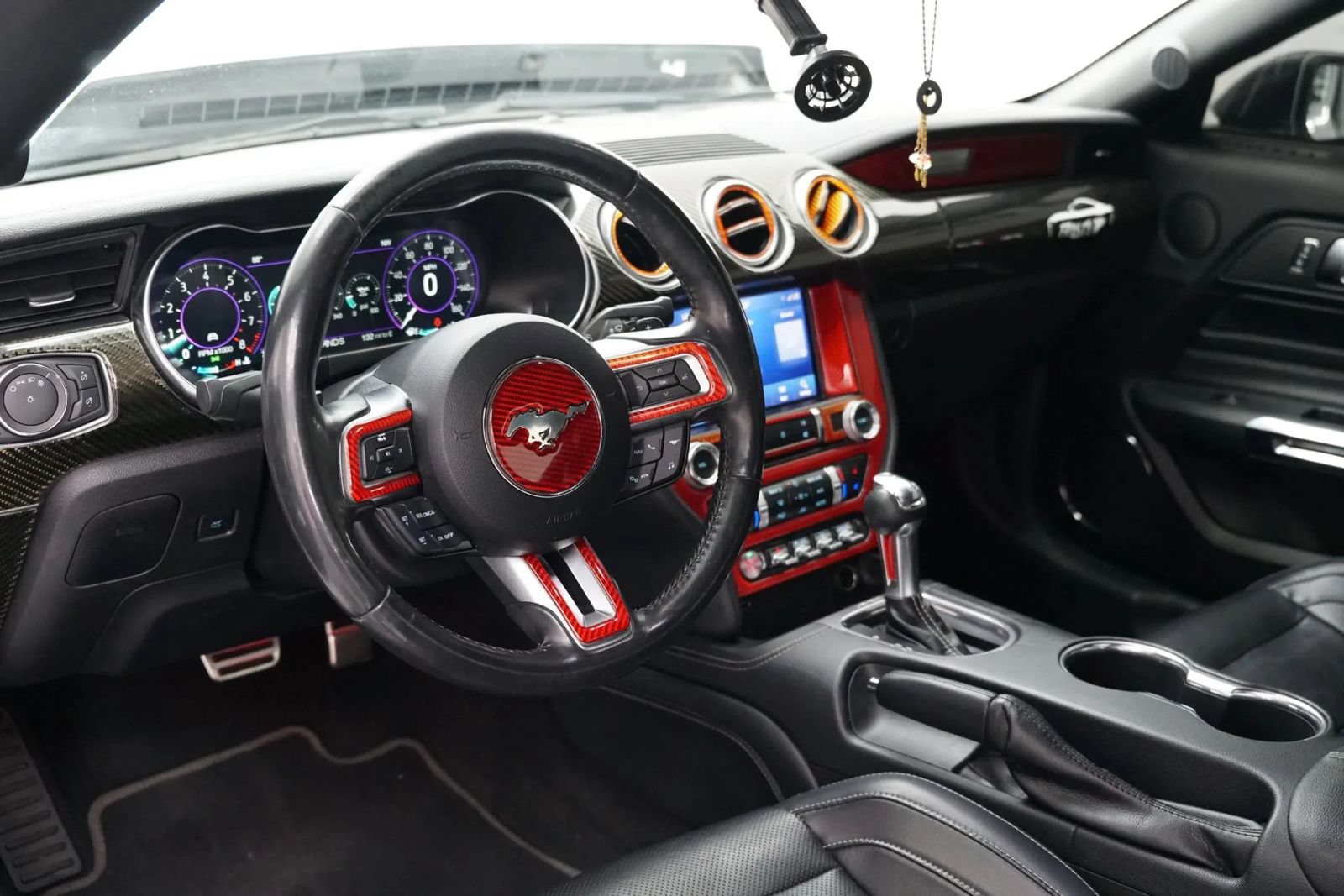 Used 2019 Ford Mustang GT Premium w/ Equipment Group 401A RWD image 9