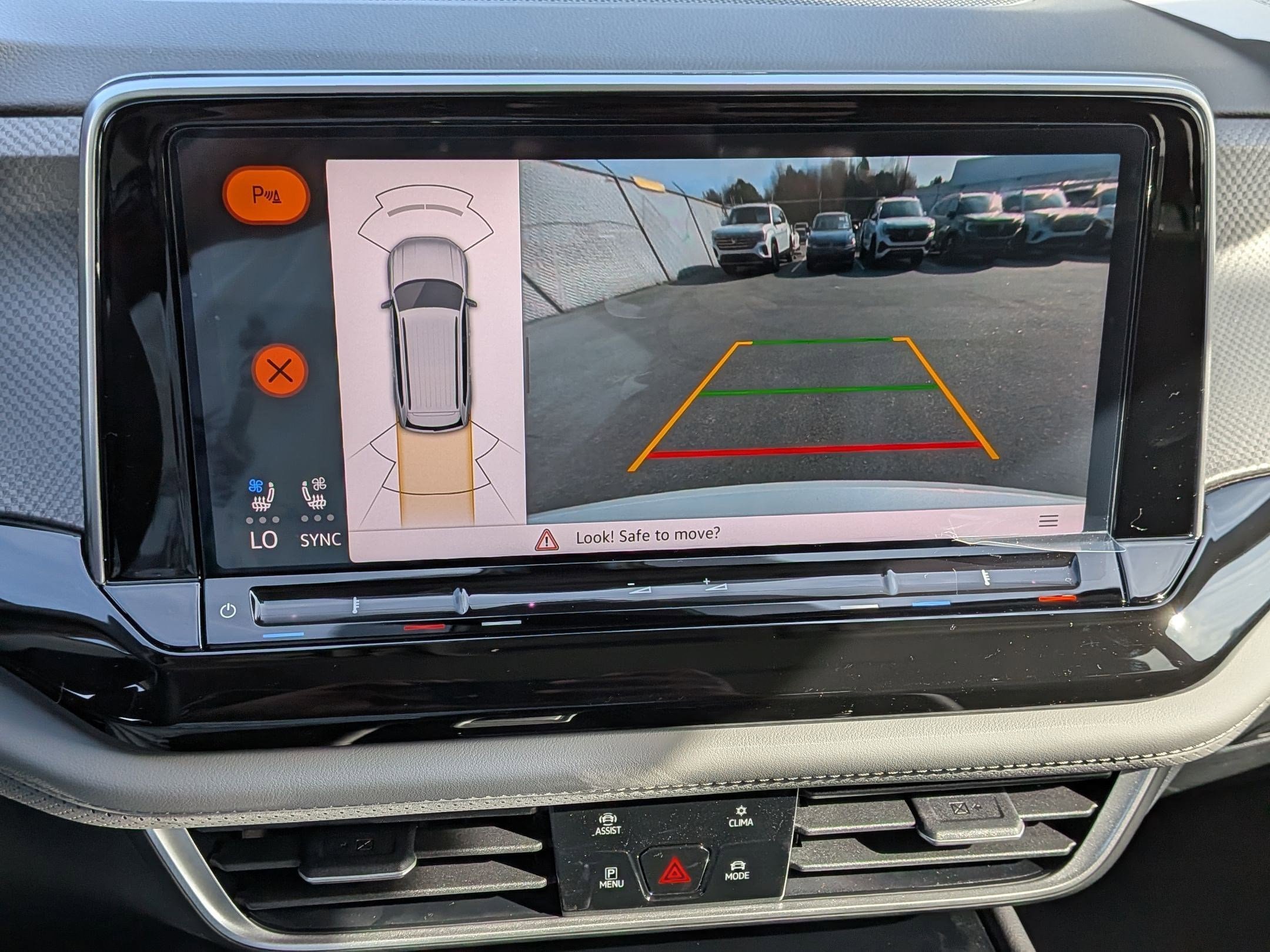 New 2026 Volkswagen Atlas Peak Edition AWD/4WD image 22