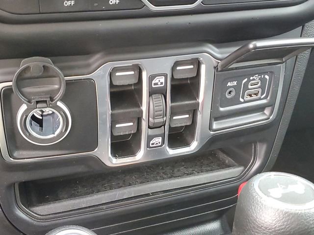 Used 2022 Jeep Wrangler Unlimited Sport image 24