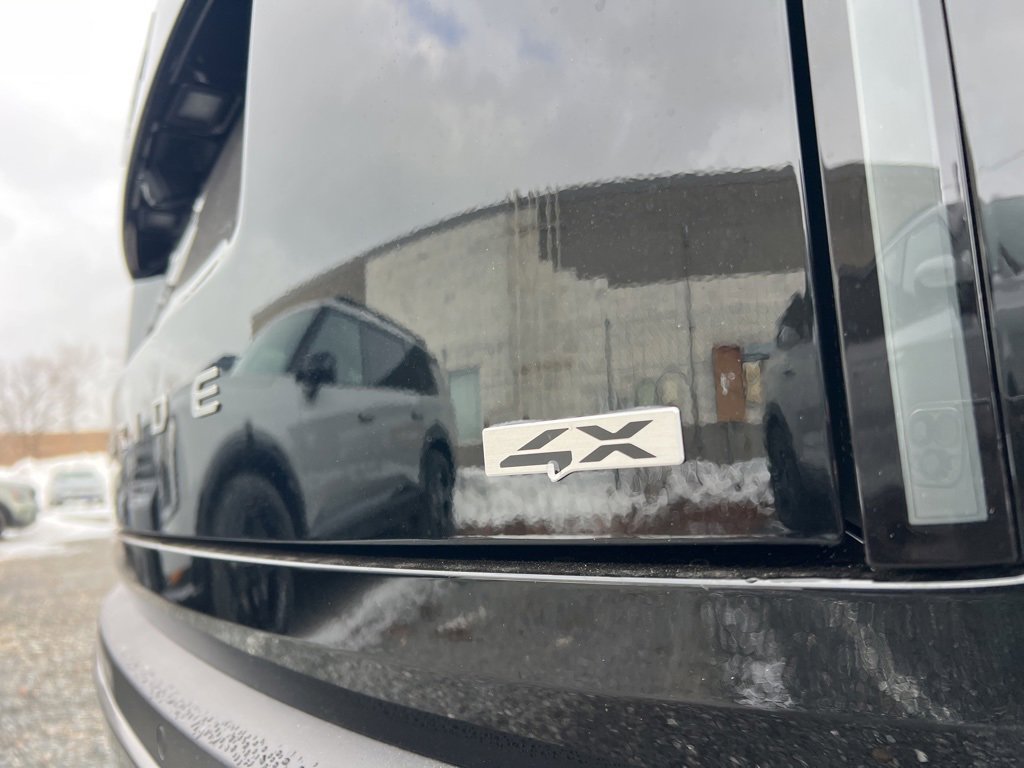 New 2027 Kia Telluride S image 7