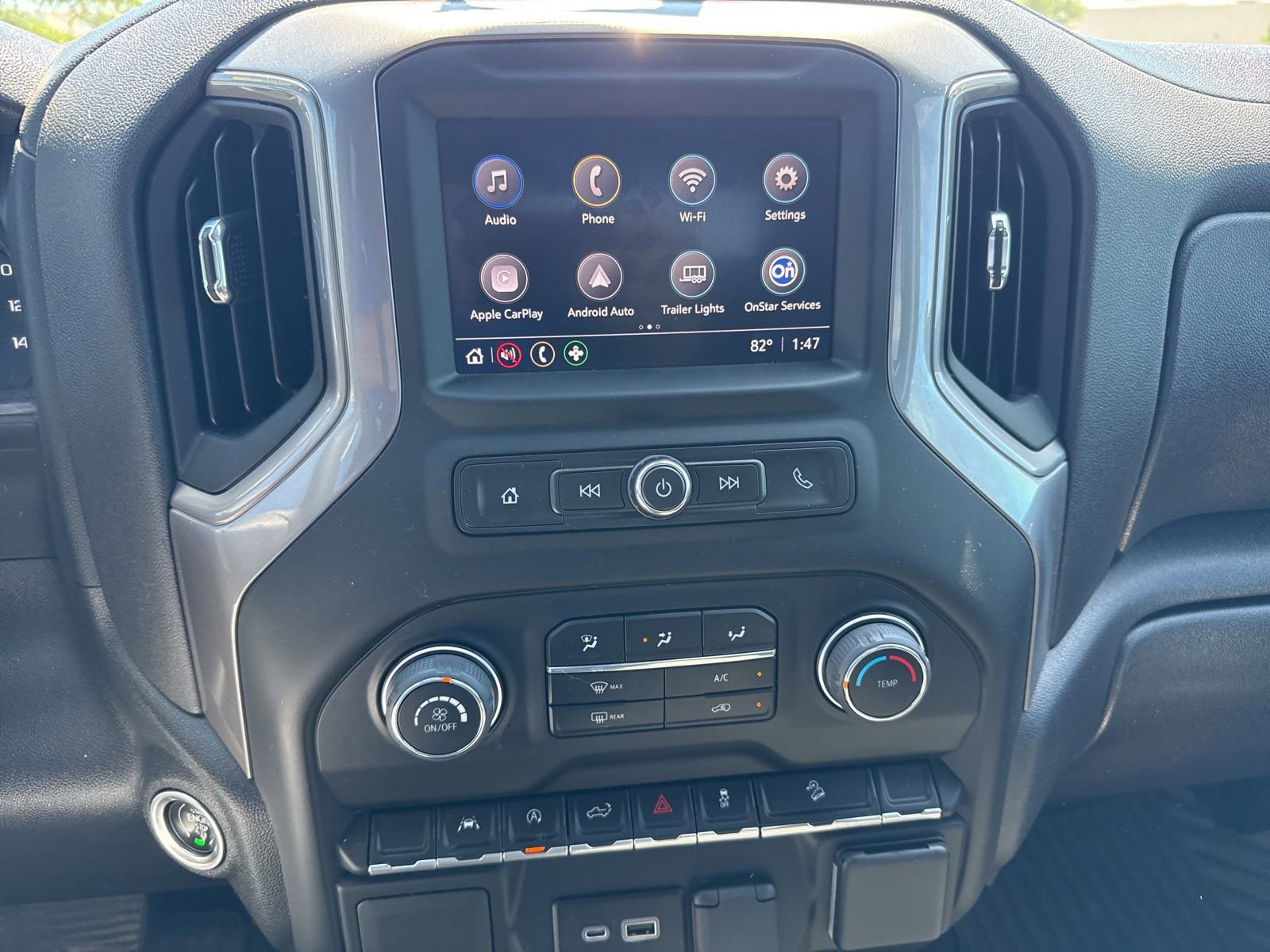 Used 2022 Chevrolet Silverado 1500 Custom Trail Boss w/ LPO, Dark Essentials Package image 17