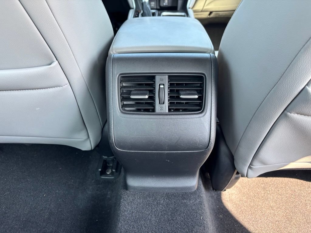 Used 2018 Honda Accord Touring image 31