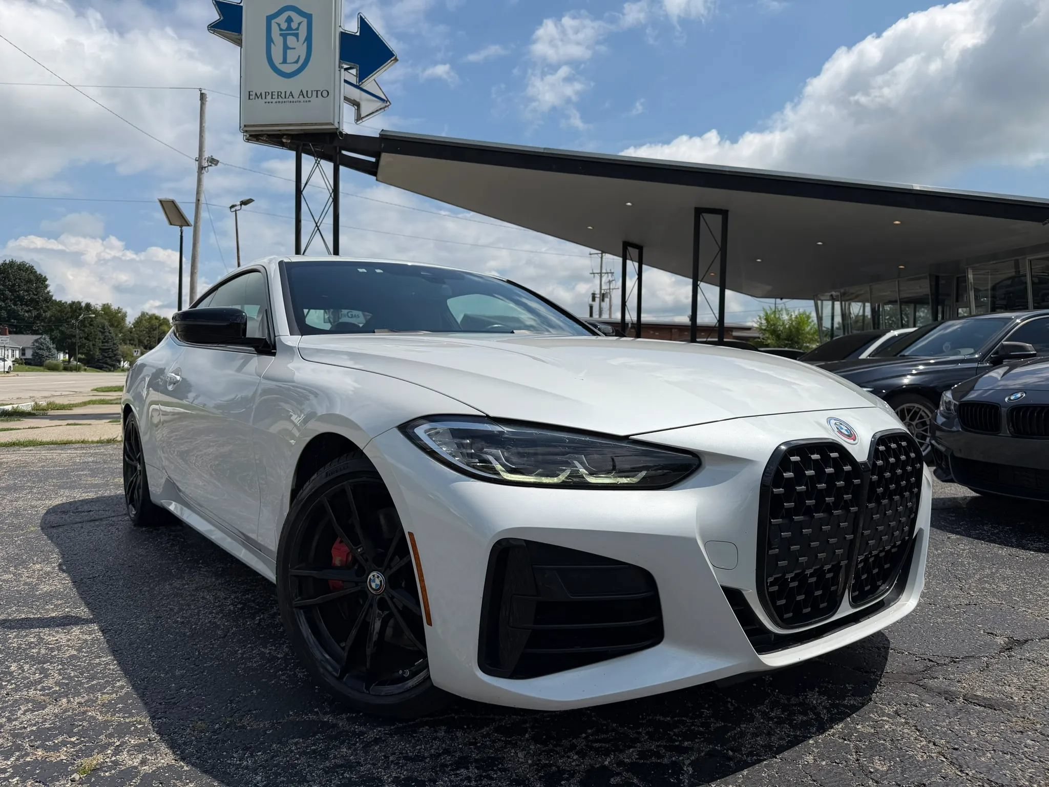 Used 2021 BMW 440i xDrive Coupe w/ Premium Package AWD/4WD image 2